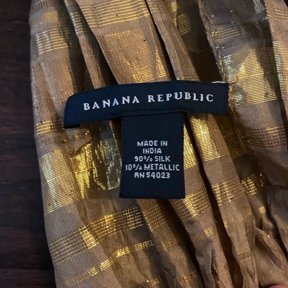 Banana Republic Silk Scarf - Picture 2 of 2